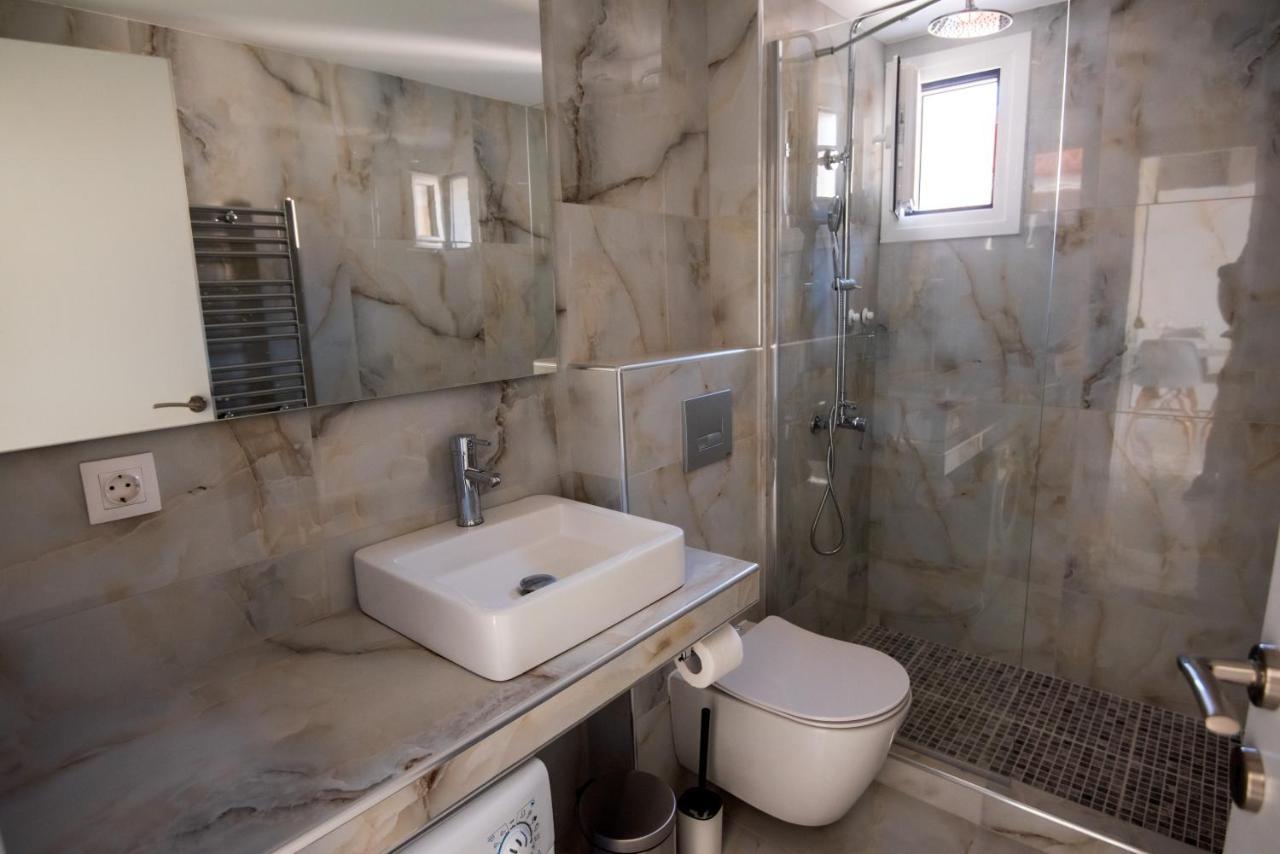 Olive 302 Apartman Peraía Kültér fotó
